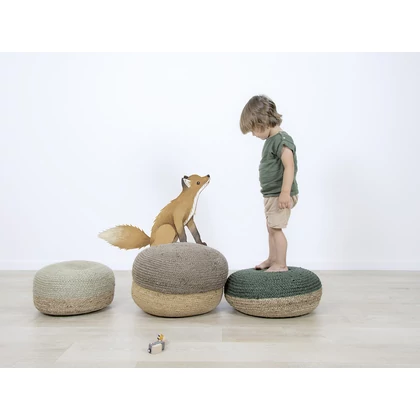 Gyerekszobadekor trendek 2025 – természetes hangulat, játékos elegancia